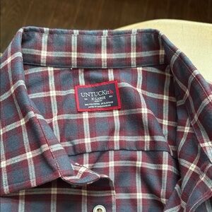 UNTUCKit Men's Performance Flannel Taurino Navy and Burgundy Plaid Shirt